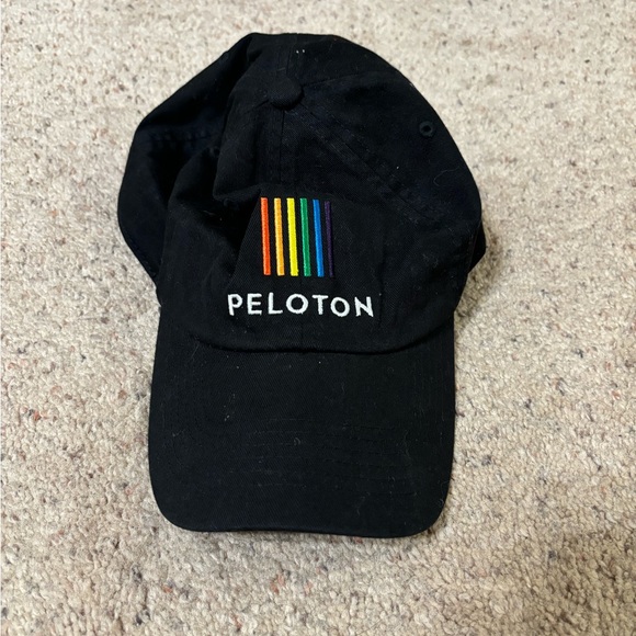 Peloton Pride Hat - Picture 5 of 5